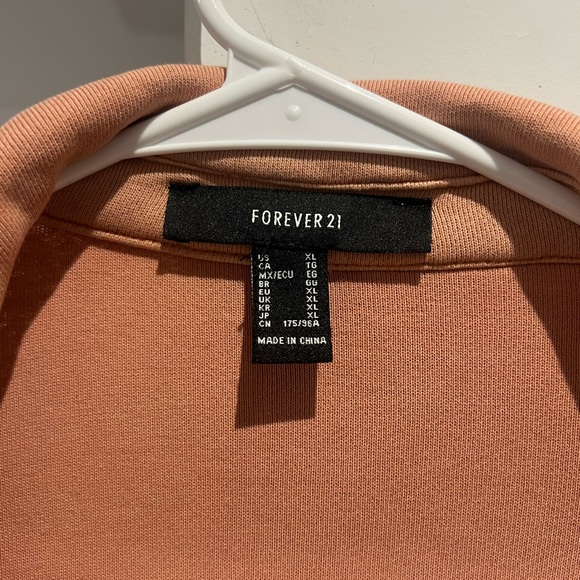 Orange sweater shirt - barely worn - Picture 2 of 2